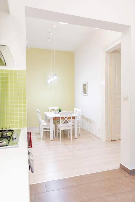 Apartamento Sweet Relax House Budapest Exterior foto