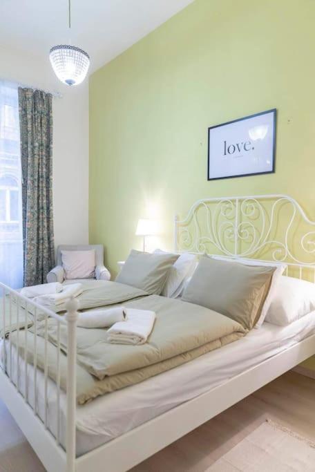 Apartamento Sweet Relax House Budapest Exterior foto